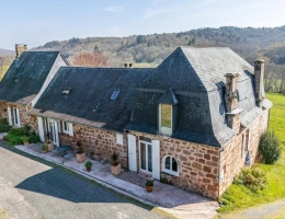 Vignette - Prestigious - Charming stone property ? Exceptional bucolic setting with dominant views