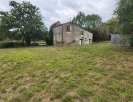Vignette - Rurale - Etagnac - Maison à rénover, terrain à bâtir et terrain à vendre