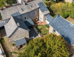Vignette - Prestige - COMPLEXE IMMOBILIER RÉNOVÉ & MEUBLÉ - POTENTIEL 5 LOTS - RODEZ (12 MIN)