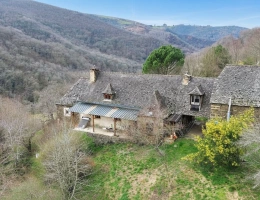 Vignette - Rurale - MAISON de caractère T5 + Dépendances + 5.3 ha