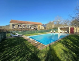 Vignette - Prestige - Ensemble immobilier de caractère composé d'une maison principale et de 3 gîtes classés