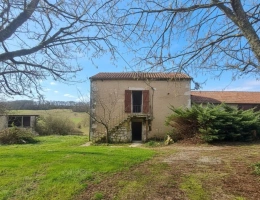 Vignette - Rural - Country home with great potential