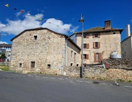 Vignette - Rurale - Ancien corps de ferme avec terrain