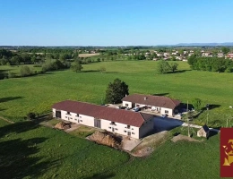 Vignette - Prestigious - 3 logements jusqu'à 16 hectares