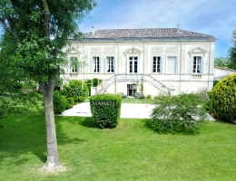 Vignette - Prestigious - Elegant Country Estate with Dordogne Views – 25 min from Bordeaux