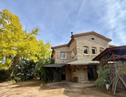 Vignette - Touristique - Propriete à vendre 10 pièces LIMOUX (11) 205,07m2 habitables sur 2,05 hectares de terrain