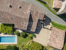Vignette - Touristique - Belle maison de village avec maison d'amis, grand jardin, cuisine d’été et piscine
