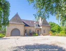 Vignette - Prestige - GORRON (53) Propriete à vendre propriété 5 chambres sur terrain de 3170 m2