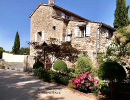 Vignette - Touristique - GARD - PROPRIÉTÉ DE CARACTÈRE – DEUX MAISONS EN PIERRE – VILLAGE CLASSÉ – RIVIERES (30)