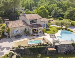 Vignette - Équestre - Magnifique propriété en pierre avec vue panoramique et install