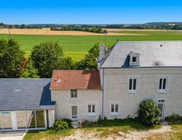 Vignette - Prestige - Maison de Maître + Piscine + Grange de 100 m² | 7 000 m² de terrain | Sans voisinage