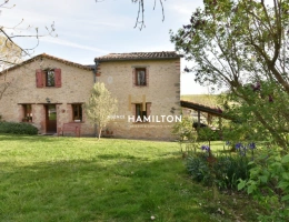 Vignette - Tourist - CHARMING PROPERTY WITH AN ATTACHED GITE AND LAND OFFERING UNOBSTRUCTED VIEWS