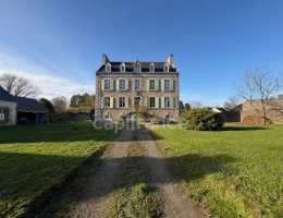 Vignette - Rural - Magnifique propriété à vendre 13 pièces MAEL CARHAIX (22)