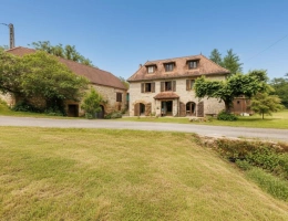 Vignette - Touristique - À vendre - Moulin à eau de charme du XVIe siècle en Corrèze, cadre exceptionnel et potentiel rare