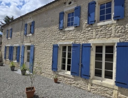 Vignette - Prestige - Charmante propriété en pierre de 5 chambres avec gîte