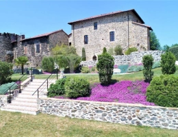 Vignette - Prestige - Exceptional 14th-century Castle completely restored overlooking the Lot valley