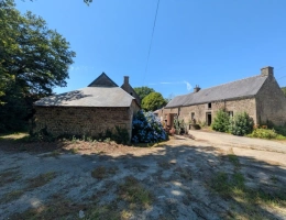 Vignette - Rurale - LOCMALO CORPS DE FERME COMPOSE 2 GRANDES LONGÈRES EN PIERRE DE 105m² ENVIRON ET 130 M² ENVIRON DEUX HANGARS DE 530M³ ET 3500M² ET DÉPENDANCES PARCELLE DE 9000m² ENVIRON