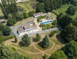Vignette - Prestige - Propriété de charme au cœur de la nature et proche de toute commodités