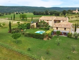 Vignette - Prestige - MAS RESTAURE  avec 12 Hectares  et autonome
