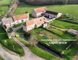 Vignette - Tourist - Historic residence PRECY-SOUS-THIL comprising 15 rooms (390 m²) and 950 m² of outbuildings