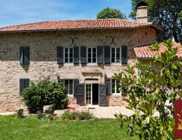 Vignette - Touristique - DOMAINE DE CARACTÈRE ET ACTIVITÉ TOURISTIQUE AU COEUR DU HAUT-QUERCY