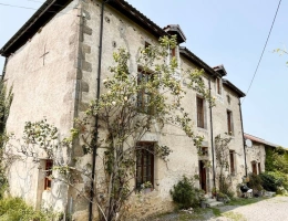 Vignette - Equestrian - 6-bedroom house with 2-bedroom gite, 14 hectares of pasture and woodland