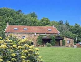 Vignette - Rurale - Spacieuse maison de campagne avec parc et bois, située au calme et offrant une vue magnifique