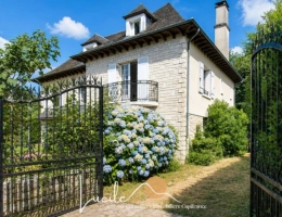 Vignette - Rurale - Propriété de caractère – Emplacement exceptionnel, beaux volumes et potentiel unique