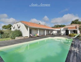 Vignette - Rural - Exceptional 250 m² residence with swimming pool, tennis court and wooded park in Saint-Sylvestre-sur