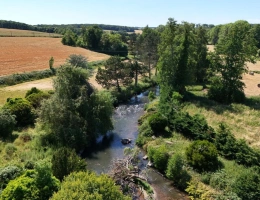 Vignette - Prestige - Exceptionnel domaine en bord de rivière sur plus d'un hectar