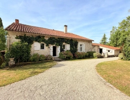 Vignette - Prestigious - Characterful house