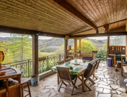 Vignette - Rural - Maison en pierre avec vue panoramique