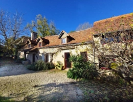Vignette - Tourist - In a peaceful hamlet near Caylus