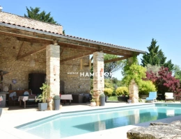 Vignette - Touristique - PROPRIETE DE CAMPAGNE AVEC PIGEONNIER RENOVE, PISCINE + POOLHOUSE ET DEPENDANCES