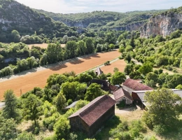 Vignette - Rurale - Corps de ferme 7 bâtiments sur 8 ha