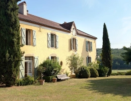 Vignette - Prestige - PLAISANCE DU GERS(32): élégante PROPRIETE DE CHARME et de CARACTERE XVIII-XIXs, 3,5hectares, près de Plaisance et Marciac, SANS TRAVAUX, sans vis à vis, au calme , VUE sur les coteaux, piscine