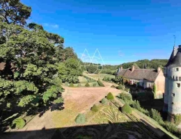 Vignette - Prestige - Magnifique ensemble de châteaux datant des XVe, XVIIe et XVIIIe siècles, situé à 1h20 de Paris, au cœur de la région du Perche avec un parc de 22ha