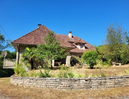 Vignette - Équestre - Grande maison familialle  avec dépendances et 2ha du terrain