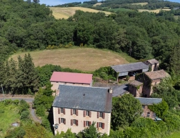 Vignette - Rurale - Hameau Privé en Sud-Aveyron : Un Domaine, Mille Possibilités
