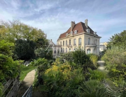 Vignette - Prestige - Propriete à vendre 25 pièces proche de POITIERS (86)