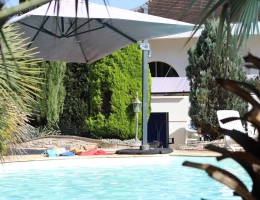 Vignette - Rural - 8-room property for sale in Mont-de-Marsan (40), 210 m², close to shops