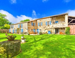 Vignette - Rurale - PROPRIÉTÉ EN PIERRE RESTAURÉE AVEC PISCINE, PROCHE SAINT-ANTONIN-NOBLE-VAL