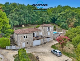 Vignette - Rurale - Propriete à vendre 5 pièces PUJOLS (47) Maison de 135m2 sur 6144m2 de terrain et piscine