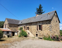 Vignette - Rurale - Un corps de ferme avec dépendances - 7kms de Villefranche de Rouergue