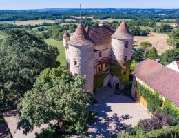 Vignette - Prestige - Château historique de 1501 avec vue panoramique et commodités à pied