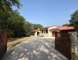 Vignette - Rural - Belle Propriété à vendre 5 pièces VERS (46)