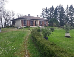 Vignette - Rural - Character property with house and outbuildings on 24 hectares in the Lot
