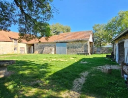 Vignette - Rurale - Beau potentiel de rénovation dans un hameau calme et typique du Lot