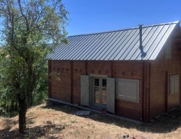 Vignette - Rurale - Chalet bois récent (2023) aux normes RT 2012  Calme absolu sur les hauteurs de Brousse-le-Château