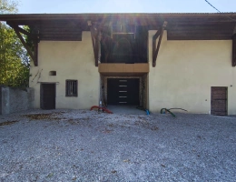 Vignette - Rurale - Grange à vendre 470m² THONON LES BAINS (74)